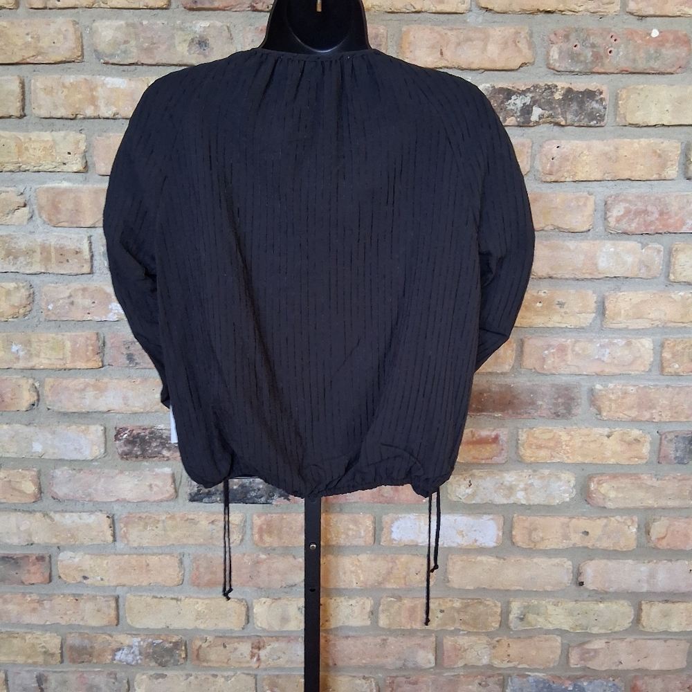 NWT ASTR RUCHED LONG SLEEVE SHIRT SIZE XS - Picture 3 of 8